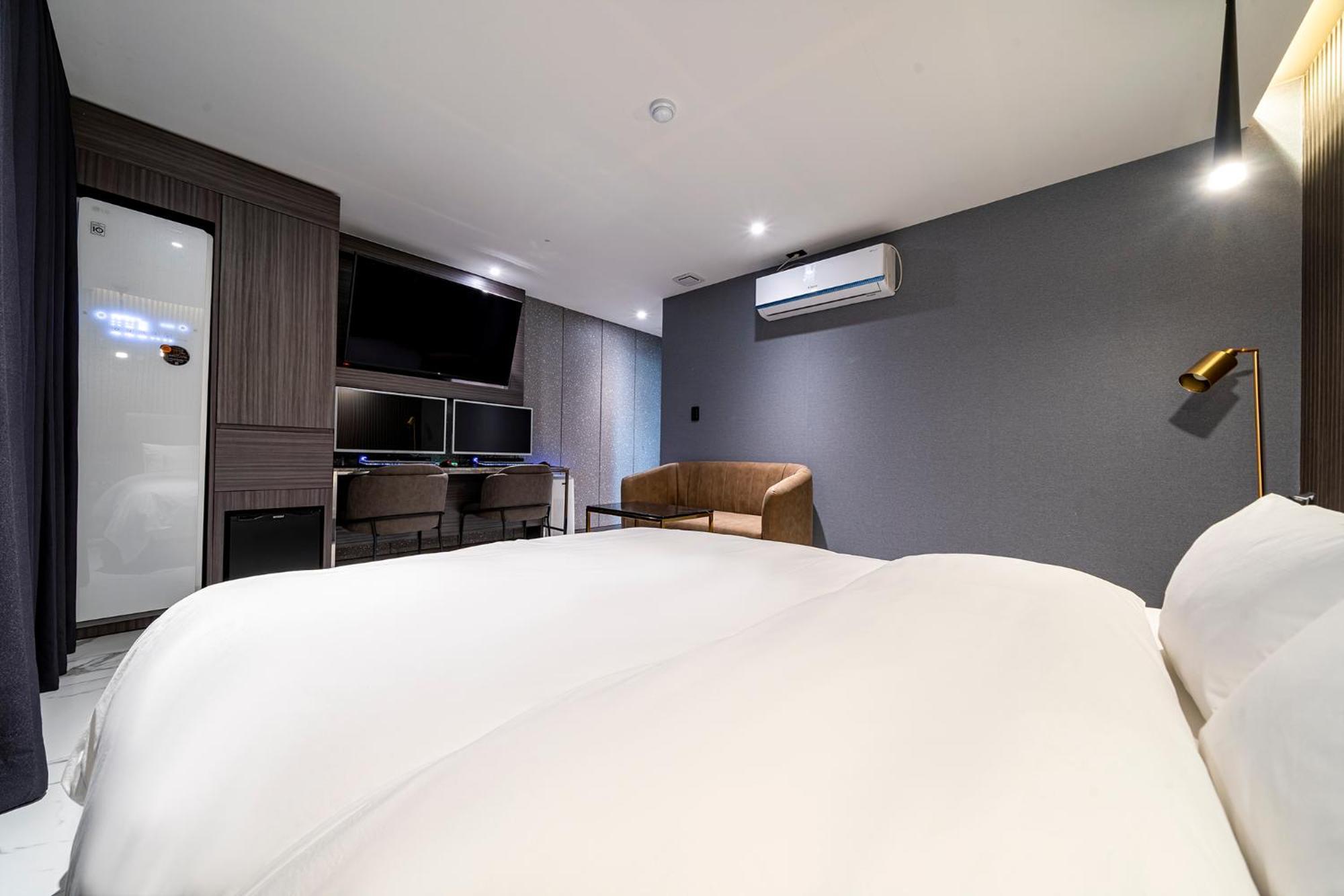 Urban Brown Hotel Chungju City Hall 외부 사진