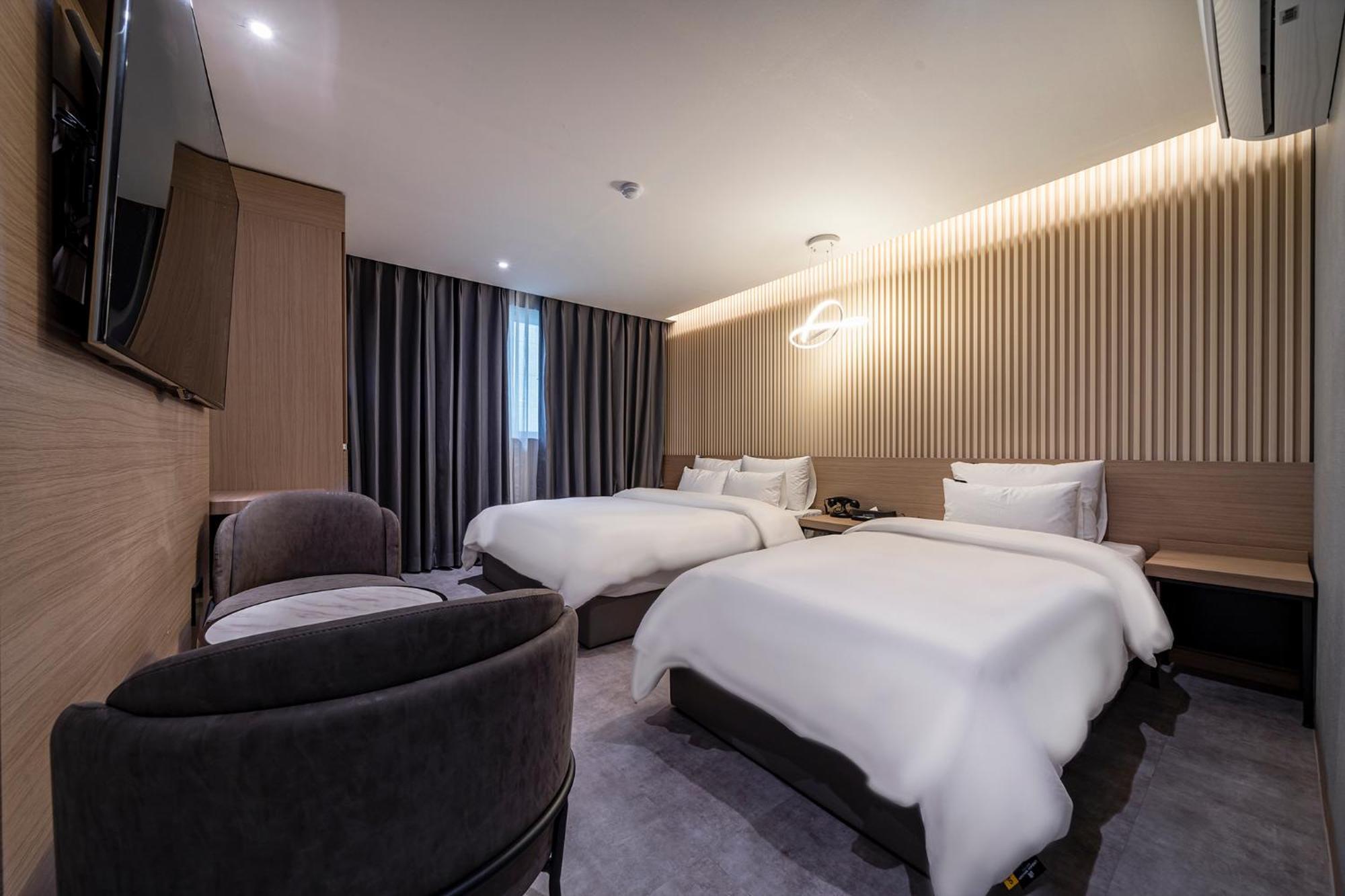 Urban Brown Hotel Chungju City Hall 외부 사진