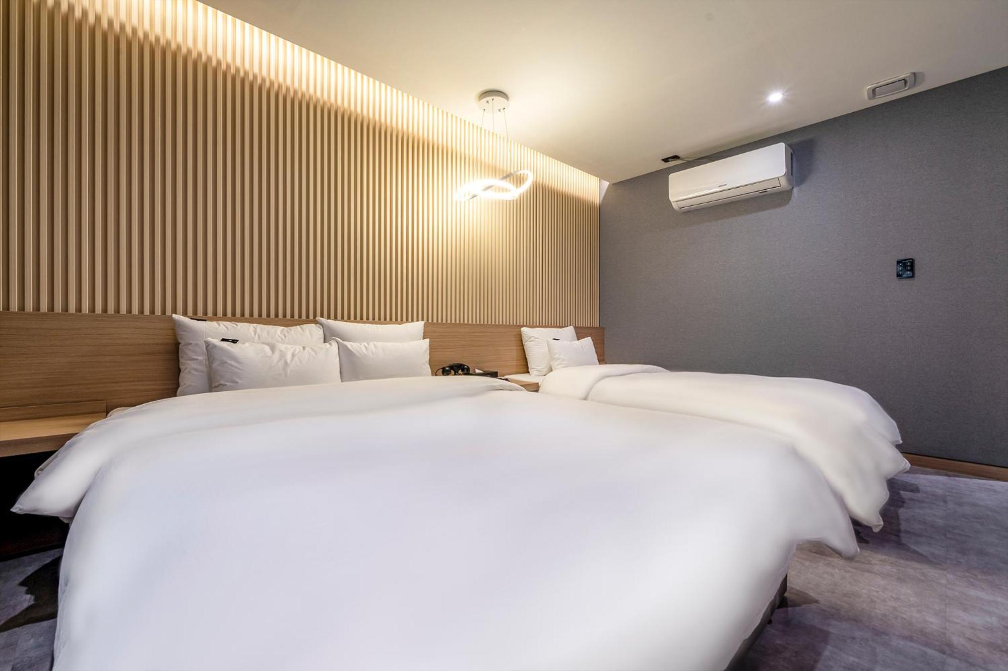 Urban Brown Hotel Chungju City Hall 외부 사진