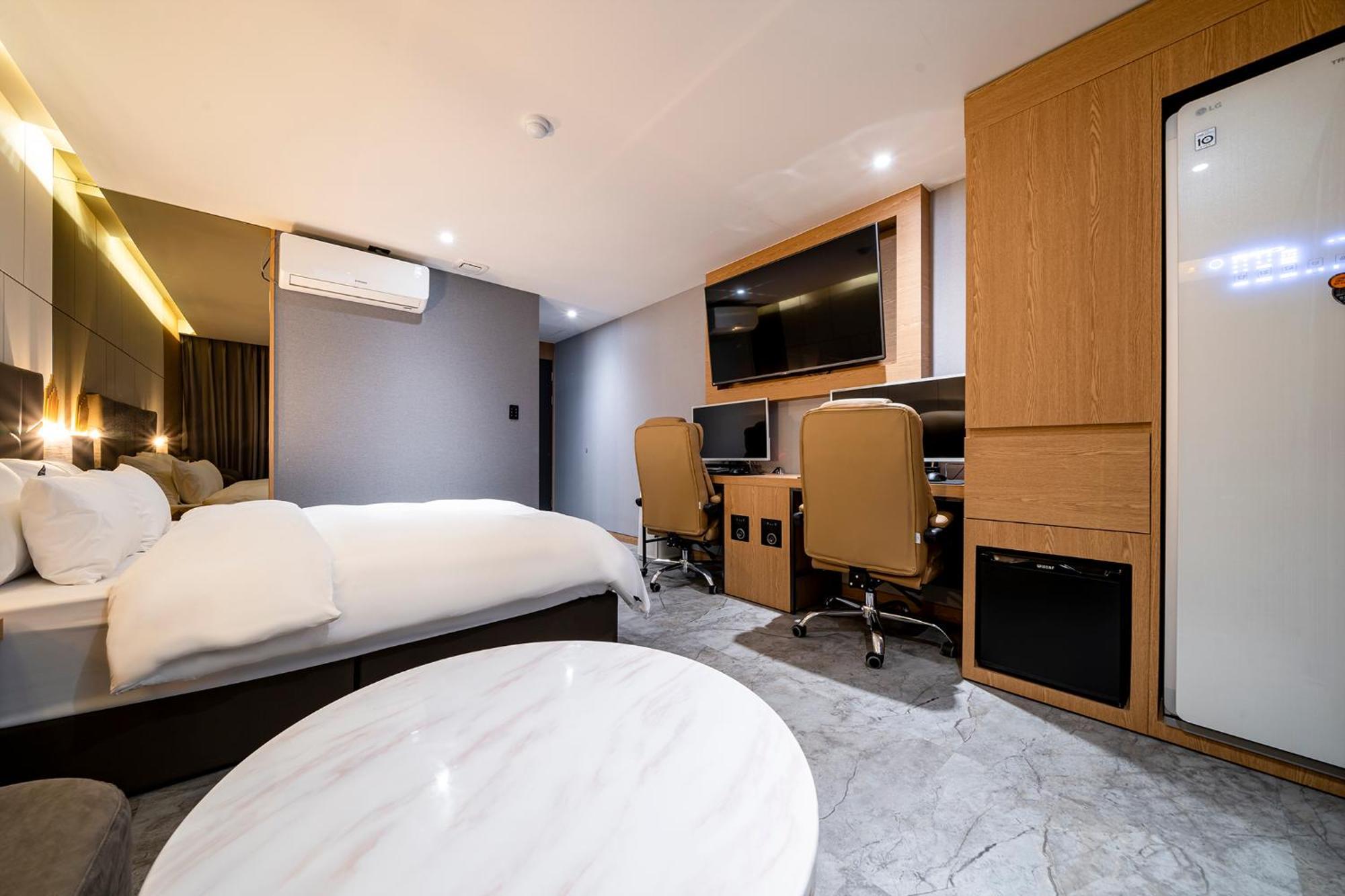 Urban Brown Hotel Chungju City Hall 외부 사진