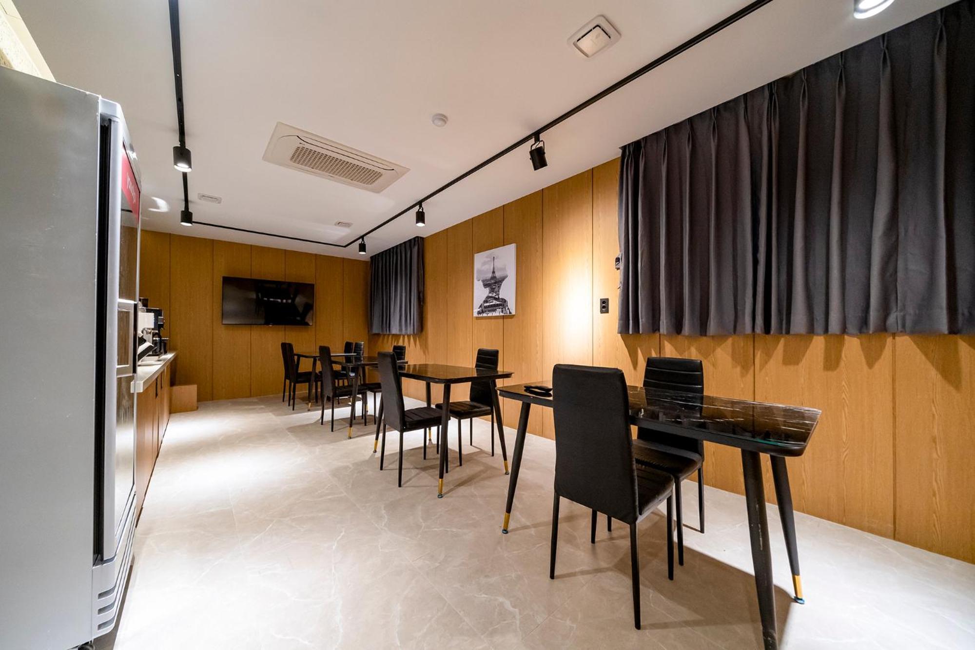 Urban Brown Hotel Chungju City Hall 외부 사진